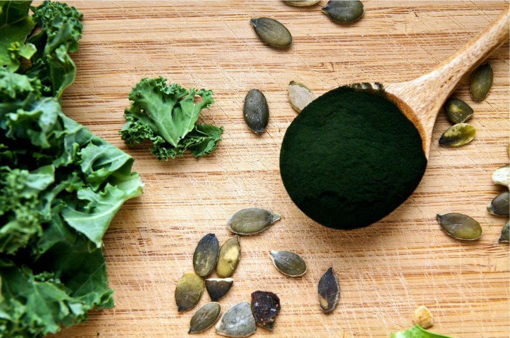 -The Beginner’s Guide to Spirulina- Benefits of the Super Algae