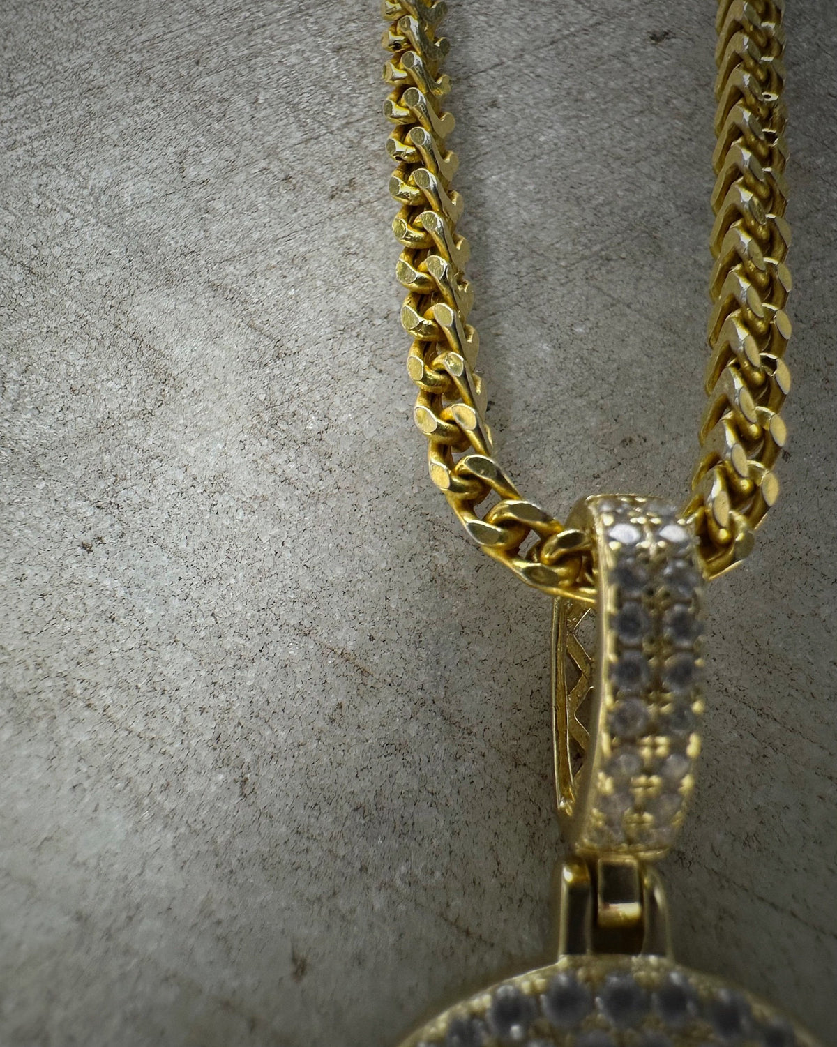 BKB X VV - BLUE STONE HAMSA HAND
