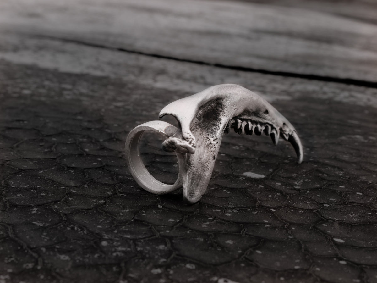 Gaag Jaw Bone Ring